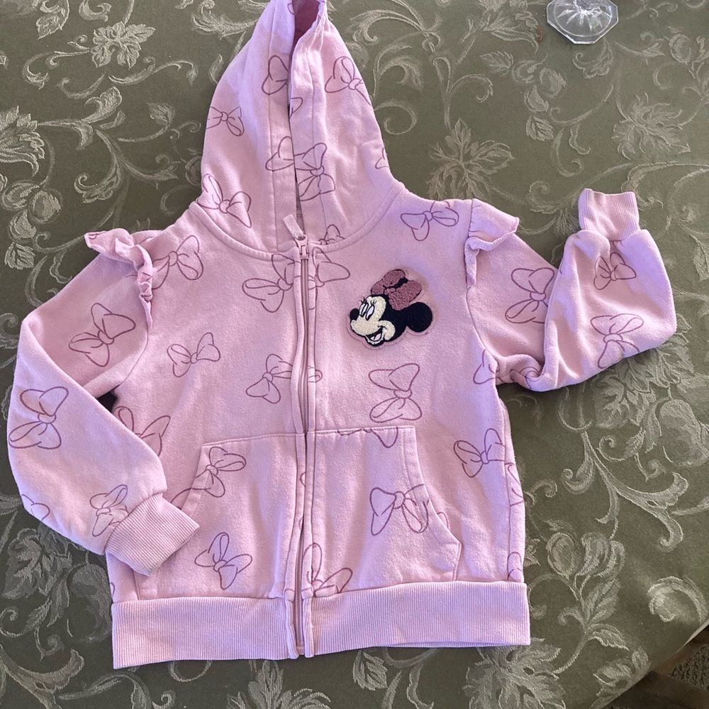 Minnie sweatshirt